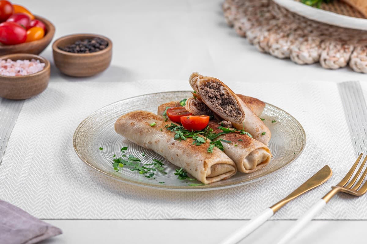 Crapes With Beef Tounge and Creamy Mushroom